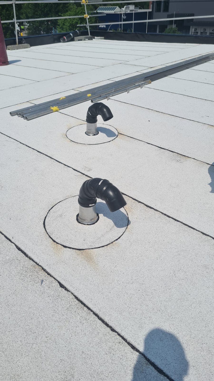 Dakdoorvoeren met ontluchtingspijpen